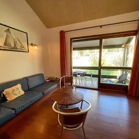 Avec Terrasse, Acces Piscine, Proche Plage Santa Giulia, 5 Couchages - Fr-1-62-153